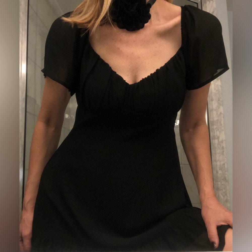 Gorgeous black dress with ruffle